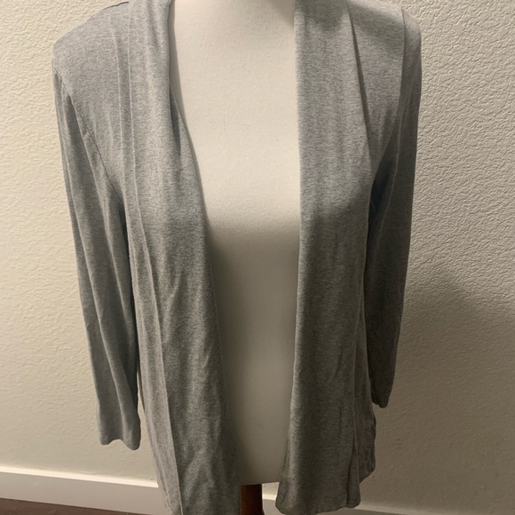 Vince Camuto Gray Open-Front Cardigan Sweater - Picture 1 of 4